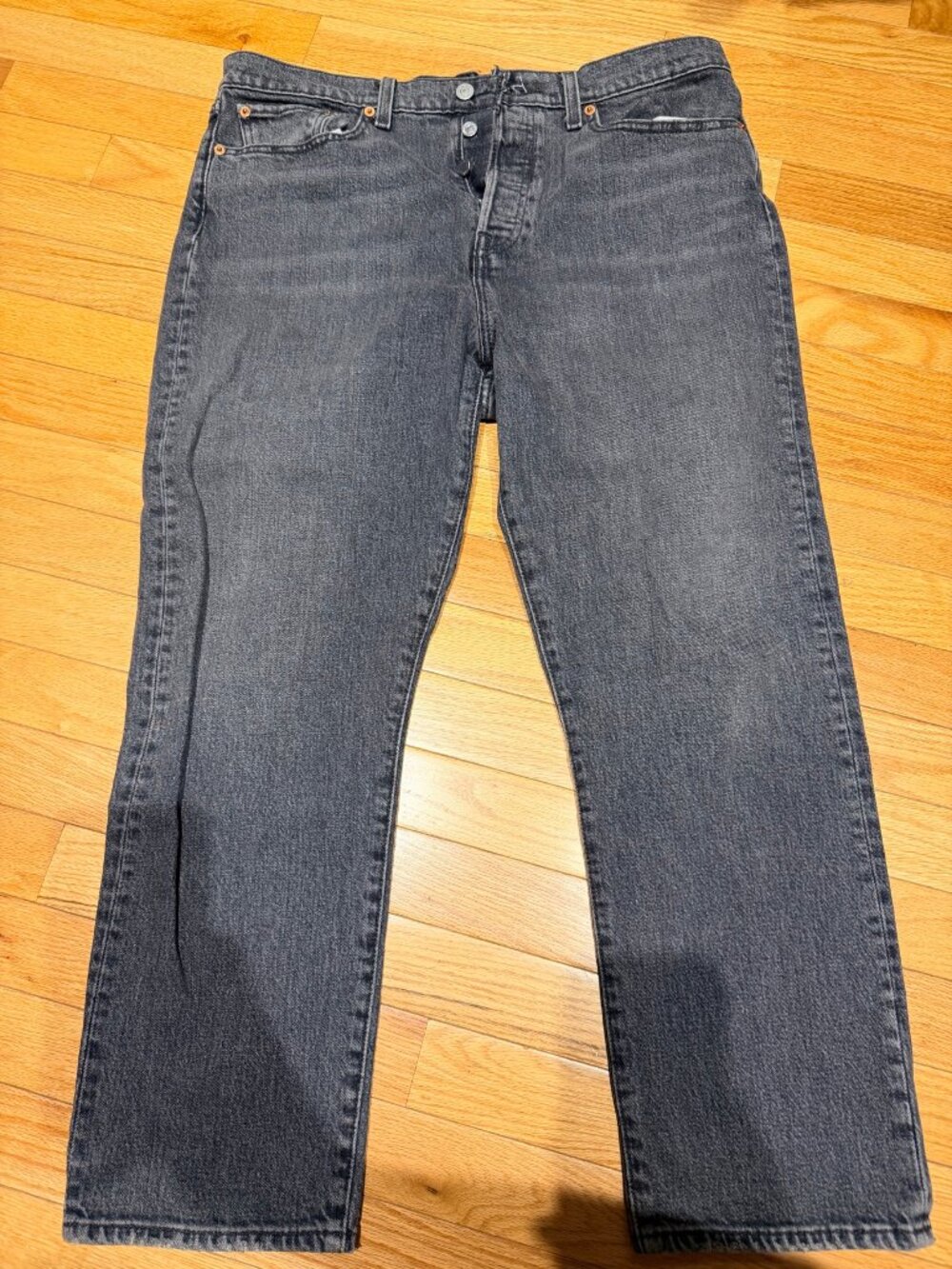 Levis Premium Wedgie Straight Jeans Womens 32 Black Faded Button Fly